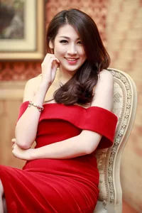 Elegant and Cute Vietnamese Girls Gallery: Pack 23 Portrait Showcase - image 30