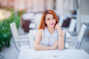 Elegant and Cute Vietnamese Girls Gallery: Pack 23 Portrait Showcase - image 0