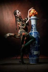 Contemporary Style and Grace: YiTuYu Art Language Vol.7869 Featuring O1ne Wan - image 5