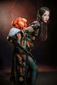 Contemporary Style and Grace: YiTuYu Art Language Vol.7869 Featuring O1ne Wan - image 7