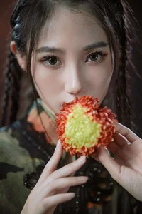 Contemporary Style and Grace: YiTuYu Art Language Vol.7869 Featuring O1ne Wan - image 6