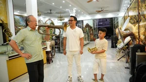 Father and Son’s Ten Thousand Mile Journey: The Inspiring Story of Quoc Chinh and Minh Khang - image 7