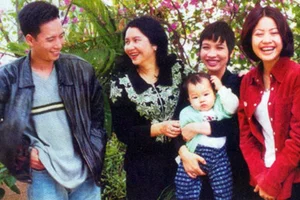 The Elegant Life of Diva My Linh’s Mother-in-Law: From Famous Artist to Devoted Homemaker - image 1