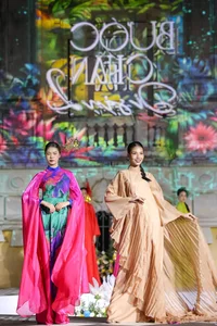 H’hen Niê and Hồng Diễm Shine at Step of Heritage 2 Fashion Event - image 2