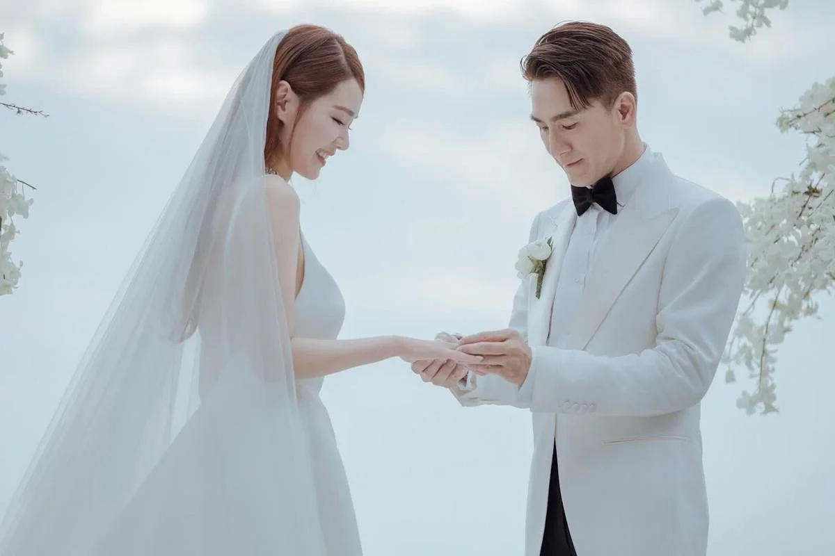 Romantic Wedding of Kenneth Ma and Roxanne Tong in Bali