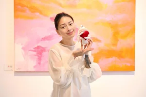 Ngo Thanh Van and Huy Tran's Heartwarming Moments with Their First Child - image 6