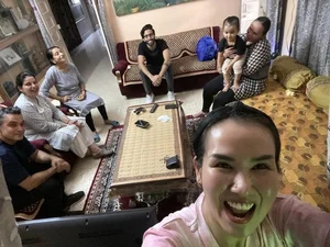 Vo Ha Tram's Cultural Journey: Taking Daughter Moon to Visit Her Indian Roots - image 5