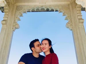 Vo Ha Tram's Cultural Journey: Taking Daughter Moon to Visit Her Indian Roots - image 4