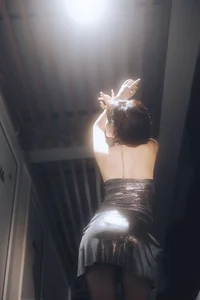 Tina Hen Yao Nie Ya: Elegant Night Dress Fashion Gallery (38P) - image 6