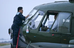 Spectacular Helicopter Display Honors the Dien Bien Phu Victory Anniversary - image 6