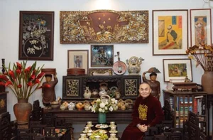 Khám phá ngôi nhà phố cổ Hàng Bông ấm cúng của 'vua hài' Xuân Hinh - image 3