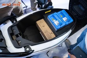 Close-Up Look at VinFast's New Kinet and Kyo Electric Scooters - image 4
