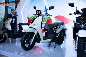 Close-Up Look at VinFast's New Kinet and Kyo Electric Scooters - image 7