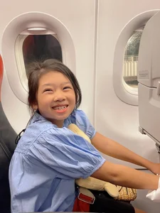 Emotional Reunion: Phung Ngoc Huy Meets Daughter Lavie After Eight Years Apart - image 1