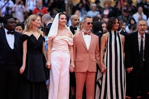 Dramatic Red Carpet Moments: Voluminous Gowns and Sensual Styles at Cannes - image 8