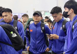Vietnam U23 Team Arrives in Qatar for AFC U23 Asian Cup and Olympic Qualifiers - image 6