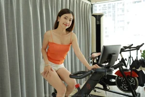 IESS Fitness Series: Dynamic Spinning Bike Lifestyle Photography Gallery - image 55