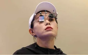 South Korean Sharpshooter Kim Ye-ji Captivates the World at the Paris 2024 Olympics - image 9