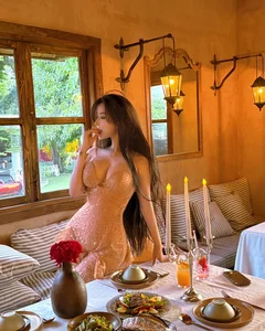 Saigon's Top Influencer Captivates Social Media with Stunning Fitness Results - image 2