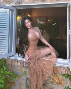 Saigon's Top Influencer Captivates Social Media with Stunning Fitness Results - image 4