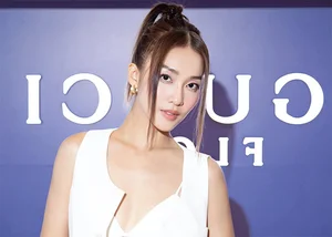 Kha Ngan Stuns in Daring Semi-Sheer Event Outfit - image 1