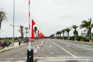 Diện mạo mới của bến phà Đồng Bài: Cửa ngõ hiện đại ra đảo Cát Bà - image 9