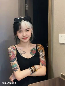 230+ Tattooed Girls: Celebrating Bold Self-Expression and Impressive Ink Art - image 3