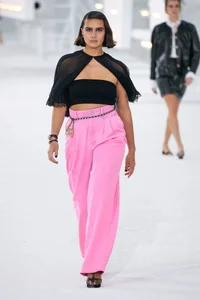 Top 10 Iconic Chanel Fashion Designs from the Past Five Years - image 5