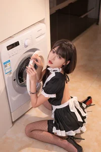 Sweet Sophistication in YiTuYu Art Language Vol.7675: Ai Chi Dan Gao De Xiao Yin - image 15