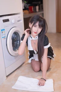 Sweet Sophistication in YiTuYu Art Language Vol.7675: Ai Chi Dan Gao De Xiao Yin - image 11