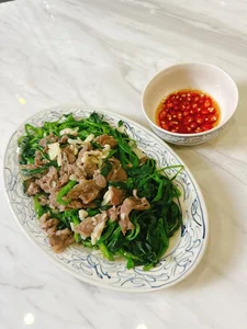 Phuong Oanh Shares Homemade Hotpot and Blood Pudding Recipe: Shark Binh Reacts - image 0