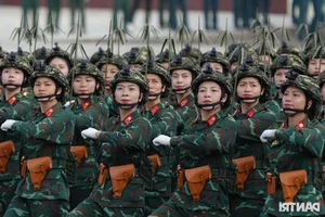 36 Military Parade Blocks Gather for Historic April 30th Rehearsals in HCMC - image 1