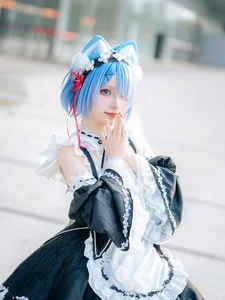 Sweet Enchantment: Coser Hua Qi Hana as Neko Rem Part02 - image 0