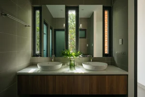 Small House 02: A Stunning 170m2 Modern Home with Central Courtyard in Ben Tre - image 12