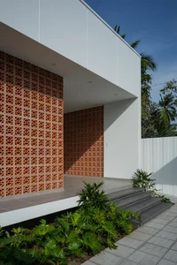 Small House 02: A Stunning 170m2 Modern Home with Central Courtyard in Ben Tre - image 18