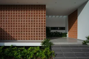 Small House 02: A Stunning 170m2 Modern Home with Central Courtyard in Ben Tre - image 21