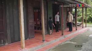 Emotional Reunion in How Much Is Youth Episode 5: A Son's Heartbreak Over His Mother's Cold Gesture - image 10