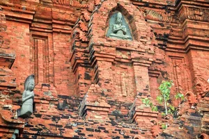 Mysterious Po Klong Garai: The Last Magnificent Tower of Champa Kingdom - image 4