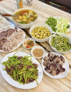 Actor Hong Dang's Wife Shares Heartwarming Family Dinner Prepared by Daughter - image 5