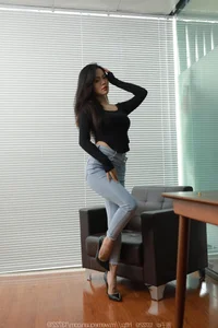 IESS Chinese Model Tu Tu Features in Romantic Valentine Newcomer Series - image 88