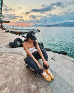 Bold Street Style: Da Nang Influencer Turns Heads with Edgy Motorcycle Fashion Look - image 0
