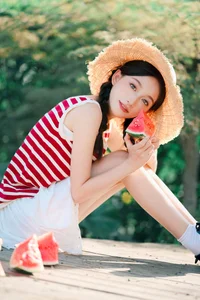 YiTuYu Art Language Vol.9529: Exquisite Visual Journey with Lin Miao Xin - image 15