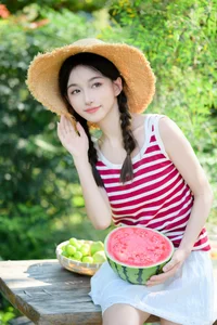 YiTuYu Art Language Vol.9529: Exquisite Visual Journey with Lin Miao Xin - image 3