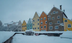 Exploring Munich's Winter Wonderland During a Record-Breaking Snowstorm - image 5