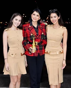 The Billionaire Sisters-in-Law: A Glimpse into Ultra-Luxury Fashion - image 1