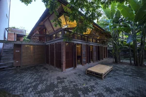 Innovative Raw Brick Architecture in Hanoi: A Sustainable Masterpiece Featured in Global Media - image 5