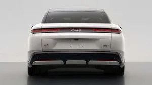 BYD Great Han: The Chinese Electric Sedan Outperforming Supercars - image 3