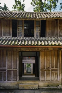 Exploring the Historic Vuong Family Mansion on Ha Giang's Stone Plateau - image 0