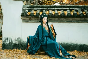 YiTuYu Art Language Vol.6573 Featuring Ran Ran: A Masterclass in Portrait Photography - image 14