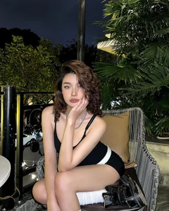 The Rising Star: Vo Hoai Nam's 19-Year-Old Daughter Captivates Fans - image 1
